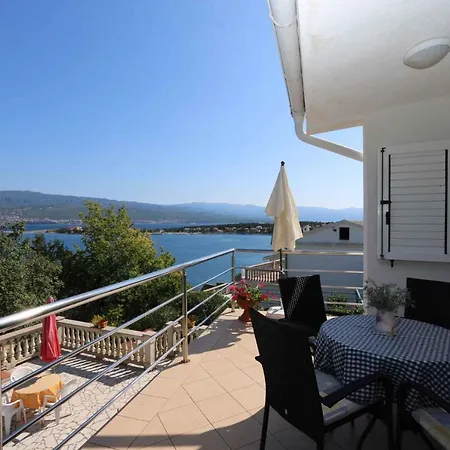 In - Insel Krk 13416 شقة